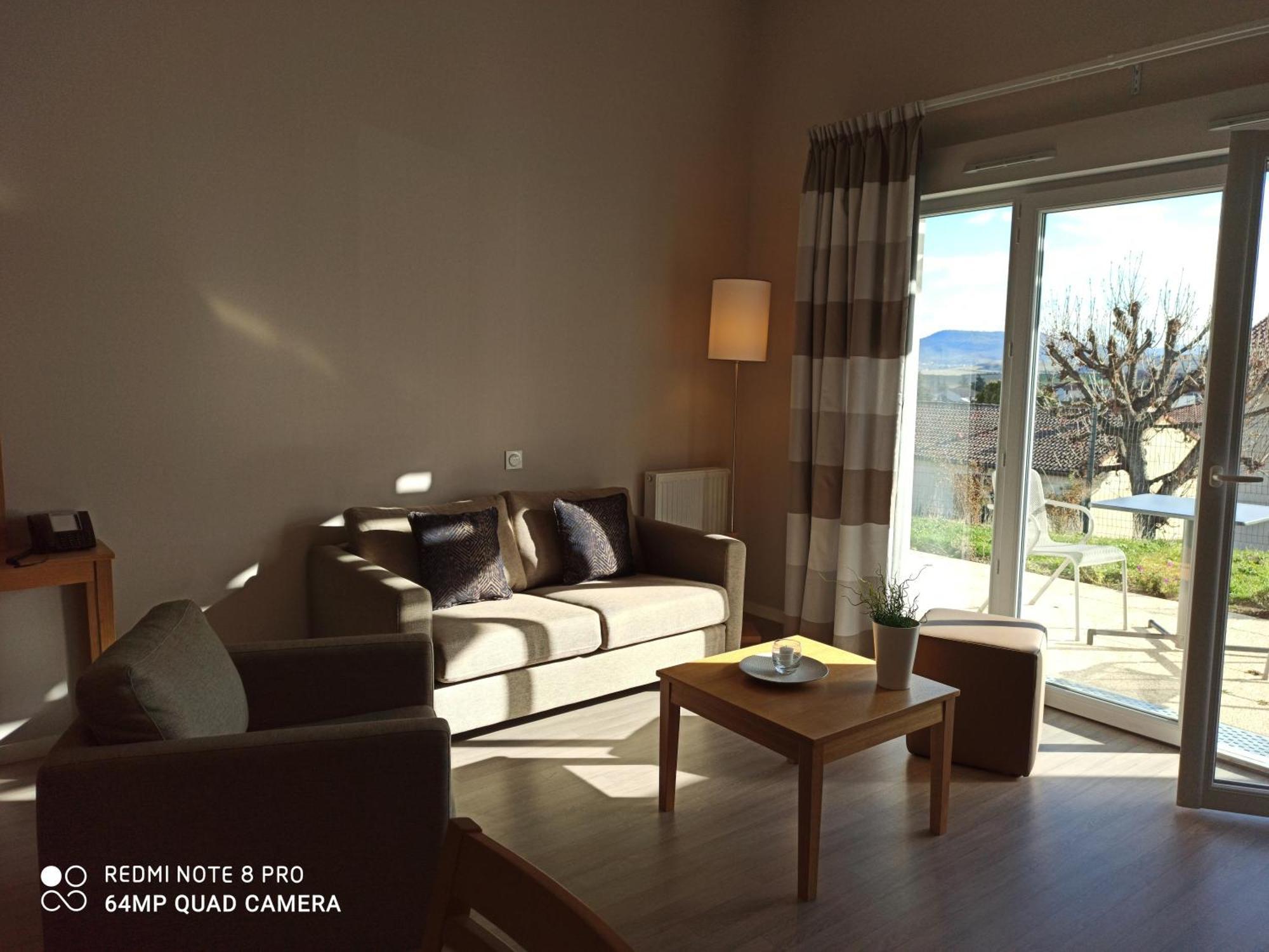 Domitys - Le Manoir Apartment Perignat-les-Sarlieve Cameră foto